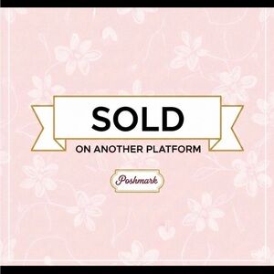 NFINITY Vengeance Black Metallic Cheerleaders Shoe Case 5.5-6 w strap